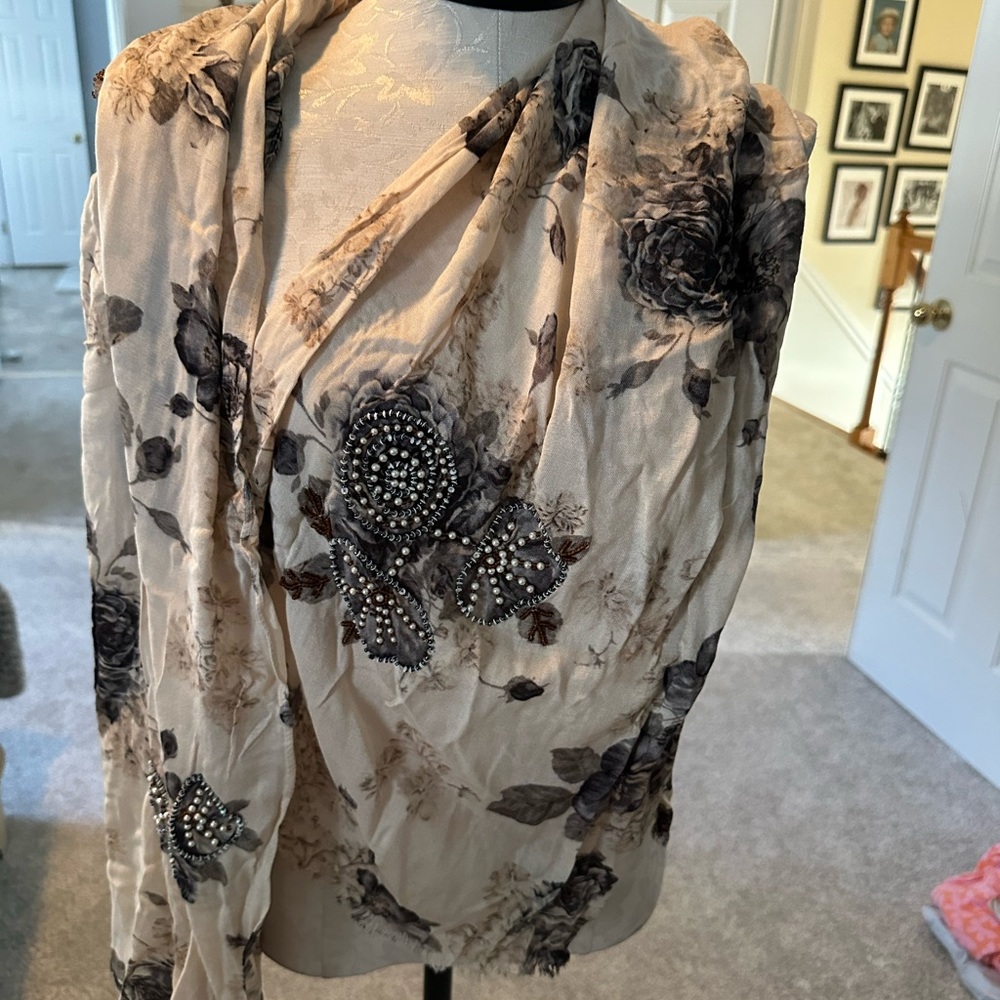 Elegant Floral Beaded Scarf